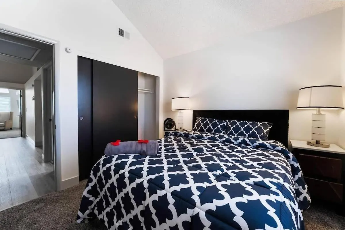 Βίλα Bright Big City Lights Your Home Near The Strip Λας Βέγκας